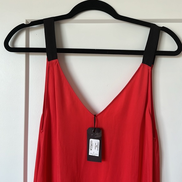 NEW WITH TAGS, SMALL, rag&bone, silky material, excellent condition. No flaws - Picture 10 of 11
